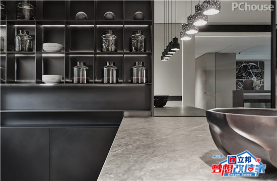 立邦独家冠名《梦想改造家》<a class=